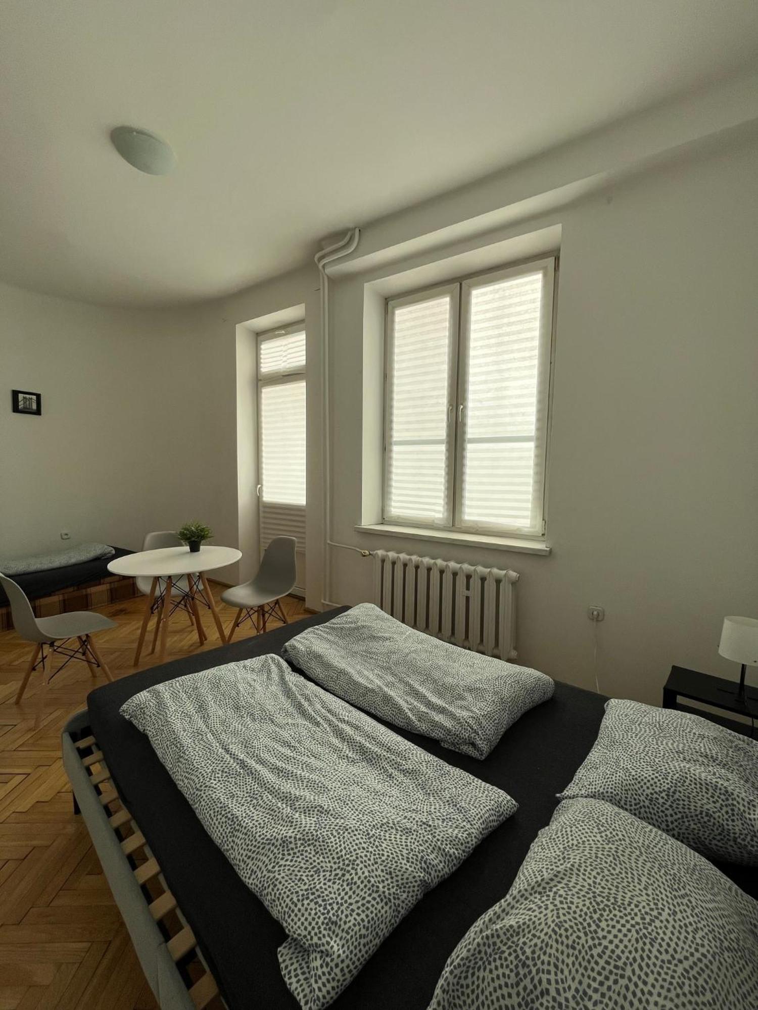 Room In Old Town Krakow Exterior photo